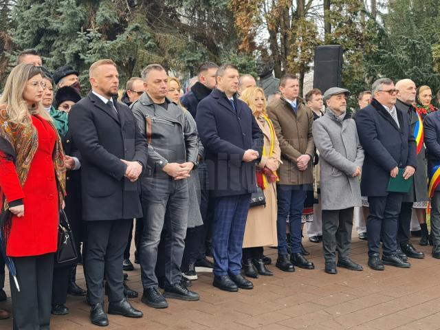 Ziua Unirii Principatelor, 24 ianuarie, sărbătorită la Suceava cu ceremonii militare, religioase, depuneri de coroane și Hora Unirii