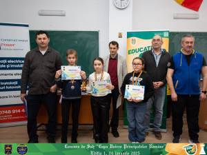 Peste 100 de copii au participat la Concursul de șah „Cupa Unirea Principatelor Române”, ediția I