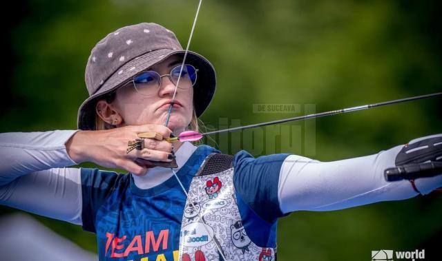 Mădălina Amăistroaie a câștigat titlul național la tir cu arcul. Foto worldarchery