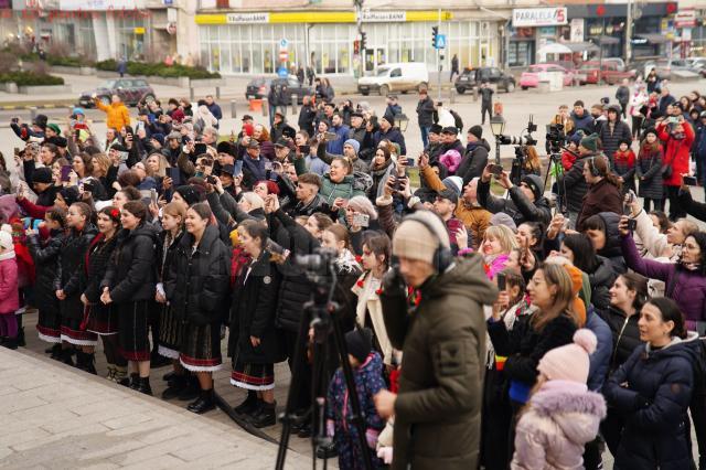 „Hai să dăm mână cu mână!”, ediția a II-a, la Suceava