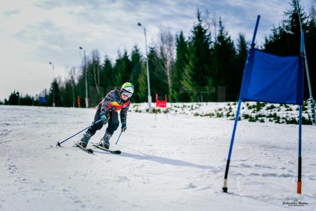 Pârtia Veverița va găzdui o competiție de schi alpin și snowboard