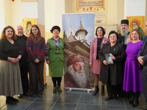 O candelă de har în întunericul vremurilor noastre: Părintele Proclu