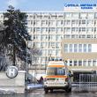O bătrână de 82 de ani a băut benzină din sticla de bere