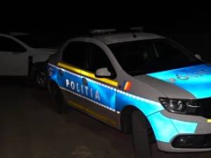 Polițiștii au mers la incident în toiul nopții (foto generic)