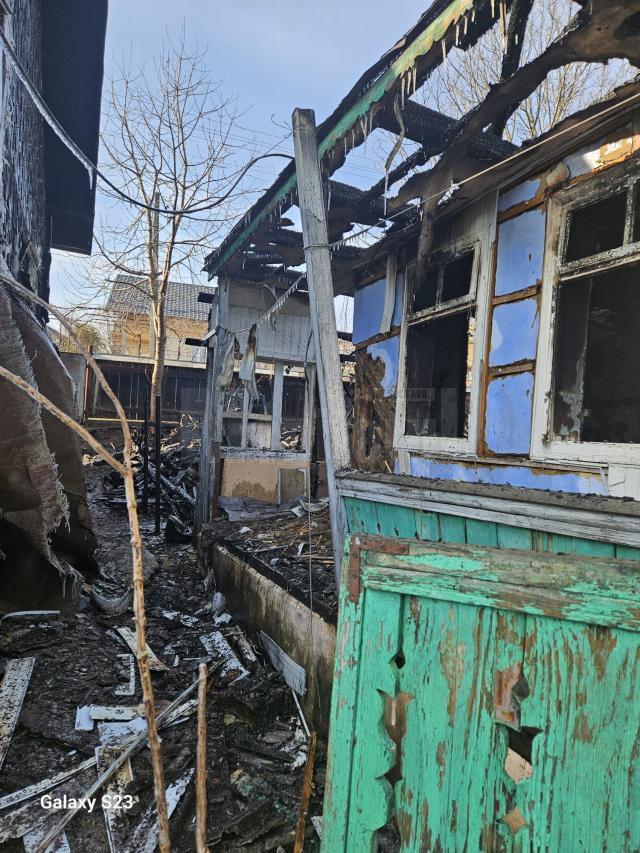 O femeie de 97 de ani a murit după ce casa i-a luat foc de la o lumânare