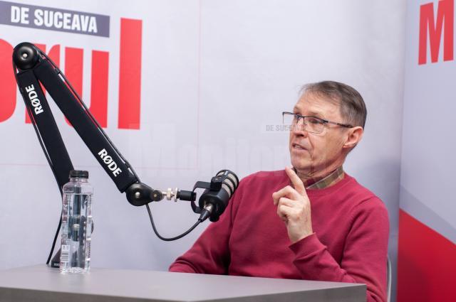 David Croitor, artistul care pictează pe versuri de Bacovia