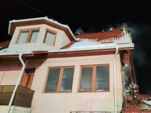 Incendiu izbucnit, luni noapte, la Vatra Dornei