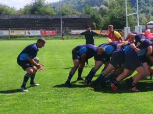 Fază de joc dintr-un meci de rugby Humor – Suceava