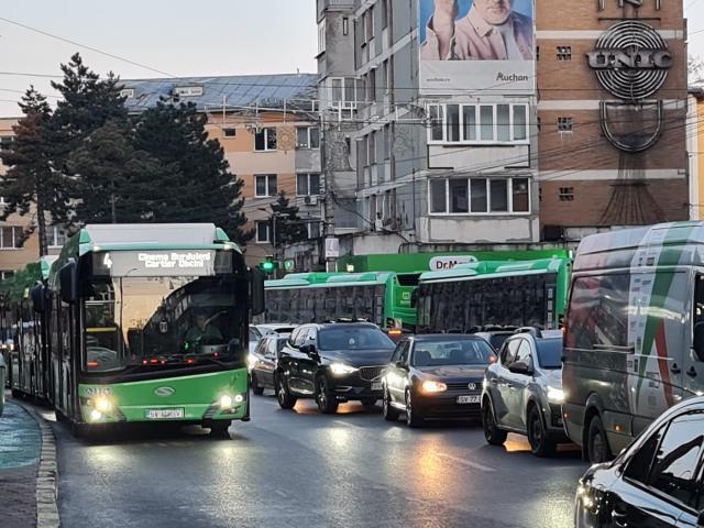 Prețul abonamentelor de călătorie cu autobuzele TPL Suceava va fi majorat din luna martie