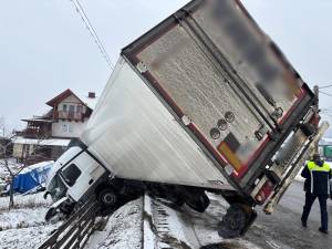 Tir scăpat de sub control