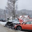 O minoră de 5 ani, transportată la spital după coliziunea a două mașini