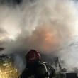 Incendiu puternic, de la coșul de fum