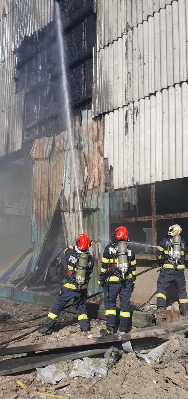 Incendiu la o clădire de la fosta societate Termica