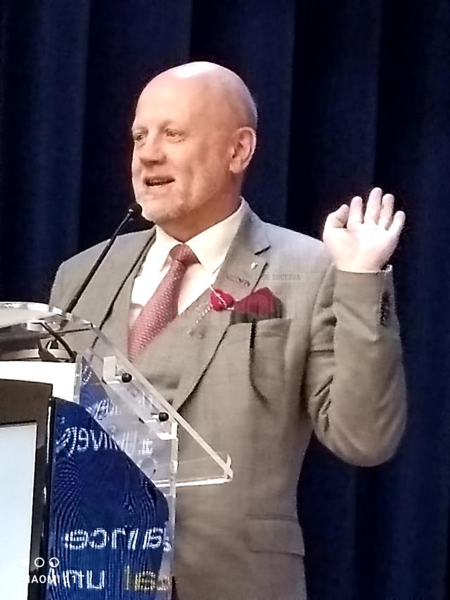 Vicerectorul Universității Orebro, prof. univ. Ake Strid