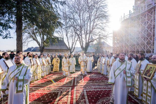 Duminica Ortodoxiei la Mănăstirea „Sfântul Ioan cel Nou de la Suceava”