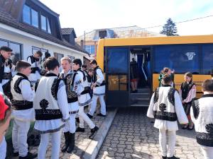 „Izvorașul” din Liteni, ambasador al tradițiilor la Festivalul „Comori de suflet românesc”