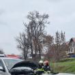 Accident provocat de un șofer care nu s-a asigurat la ieșirea din parcarea unei cafenele din ...