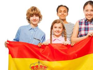 Cinci elevi suceveni merg la Olimpiada de Limbă Spaniolă