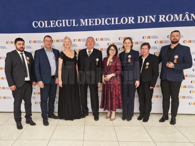 Echipa Colegiului Medicilor Suceava la Gala Colegiului Medicilor din România