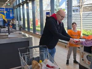 Ediția de Paște a Colectei Naționale de Alimente, între 4 și 6 aprilie, în șase magazine din Suceava