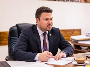 Conducerea PNL Suceava a inițiat procedura de excludere a primarului Bogdan Loghin și a numit o nouă conducere la Rădăuți