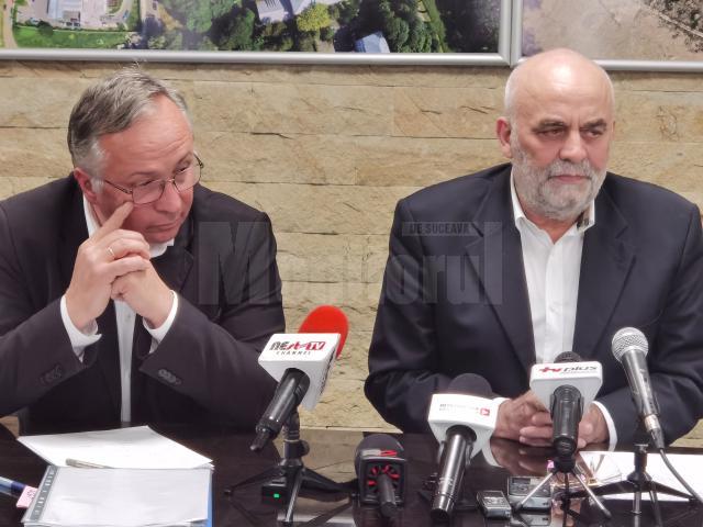 ”Vrem să lucrăm și nu avem cu cine!” -  spune condicerea Primăriei Suceava, nemulțumiră de firmele cu care are contract de reparații stradale