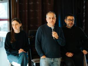 Lansarea volumului „Generația canibală”, al scriitorului Vasile Ernu. Foto Ciprian Penciuc