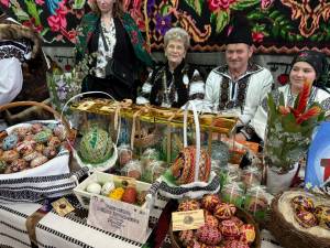 Festivalul Ouălor Încondeiate de la Moldovița