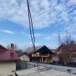 Un puternic incendiu a izbucnit în dimineața zilei de miercuri la o gospodărie din comuna Preutești