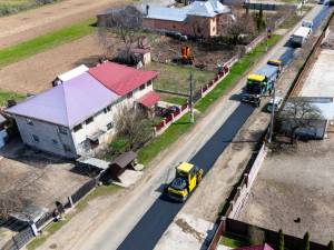 Gheorghe Șoldan anunță începerea lucrărilor de modernizare pe mai multe drumuri județene care nu au mai văzut asfalt de ani de zile