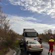 O șoferiță a intrat pe contrasens, într-un camion, între Ilișești și Păltinoasa