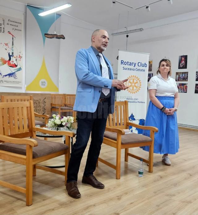 Colonelul (r) Vasile Vargan şi Anca Nicoară, consilier de probațiune