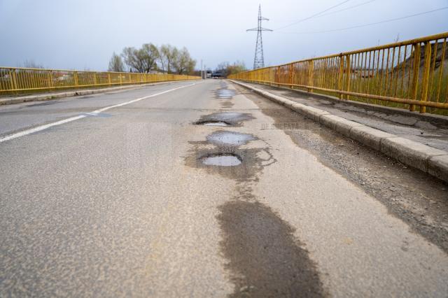 Șoldan anunță începerea lucrărilor de asfaltare pe drumul Baia – Bogata, care nu a mai fost modernizat din 2008