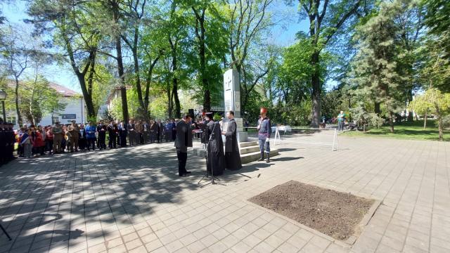 Ordinul „Crucea Bucovinei” pentru Cristian Hociung