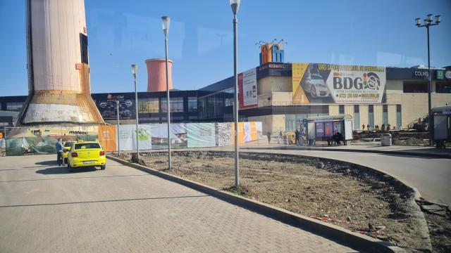 Lucrările de extindere de la Iulius Mall continuă pînă în luna iunie inclusiv