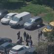 Răfuială cu țipete și lovituri, în apropierea unui liceu, încheiată cu Ambulanța și Poliția