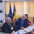 Cartonasul galben arătat de președintele de ședință în plenul Consiliului Local Suceava, ridicat și de primarul Vasile Rîmbu, care a apreciat gluma