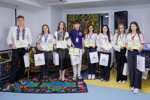 Premianții din județ, de la Olimpiada națională de ucraineană maternă