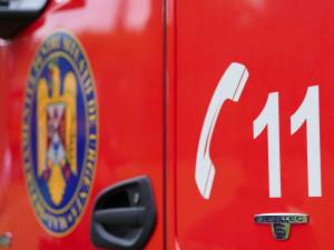 Incendiu în curtea fabricii Denis din Suceava