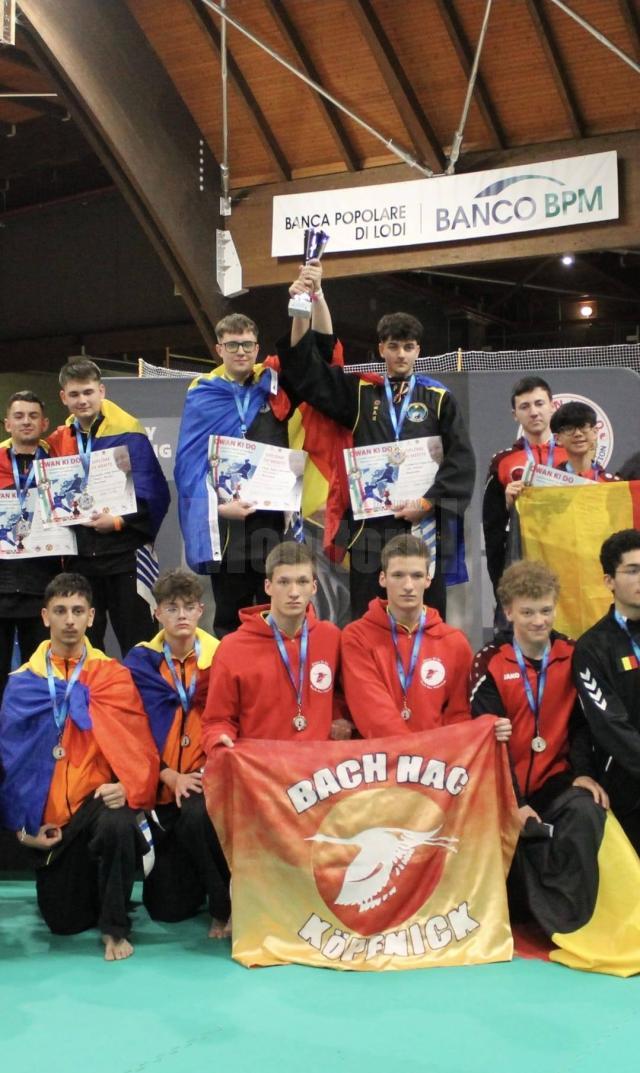 Elevul caporal Robert Achiriloaie, dublu campion mondial la Qwan Ki Do