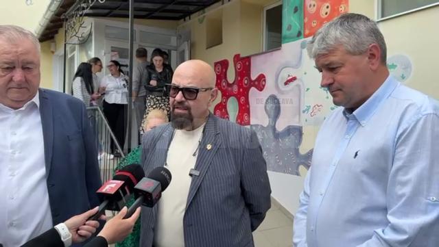 Cristian Popescu Piedone a votat la Fălticeni, împreună cu senatorul PSD Ioan Stan și primarul Cătălin Coman