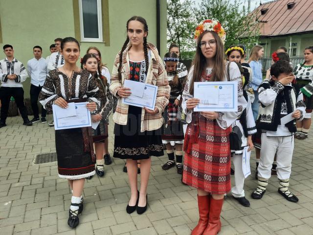 Concursul de recitare a poeziei ucrainene, etapa județeană, și-a desemnat câștigătorii