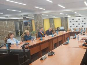 Noua „Carte de Înfrățire” între orașele Suceava și Laval, semnată la 15 ani de parteneriat 2