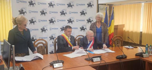 Noua „Carte de Înfrățire” între orașele Suceava și Laval, semnată la 15 ani de parteneriat 4