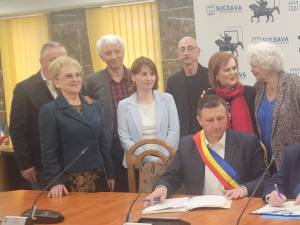 Noua „Carte de Înfrățire” între orașele Suceava și Laval, semnată la 15 ani de parteneriat 6