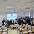 Polițiștii de la Anticorupție, față în față cu studenți de la USV: ”E timpul să nu mai dăm și noi ceva”