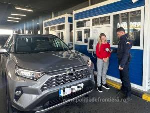 Mașină radiată din circulație, descoperită în PTF Siret