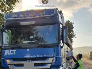 Polițiștii rutieri au declanșat de patru zile o amplă acțiune de control printre transportatori