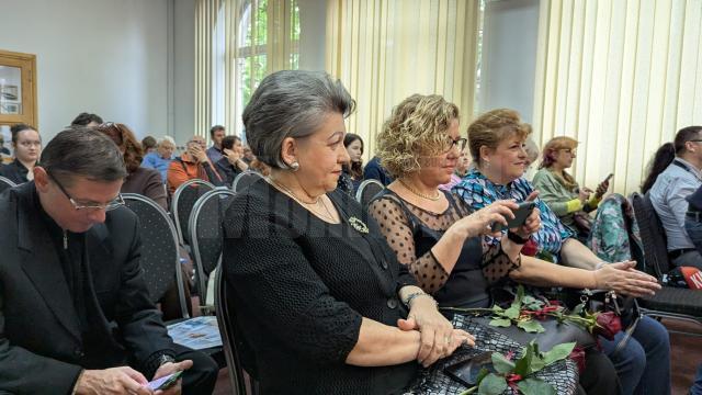 Gala Laureaților - Festivalul Concurs Național de Poezie „Ion Cozmei”, ediția a VII-a, la Biblioteca Bucovinei