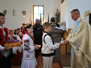 Polonezii din Bucovina s-au reunit sâmbătă la Poiana Micului